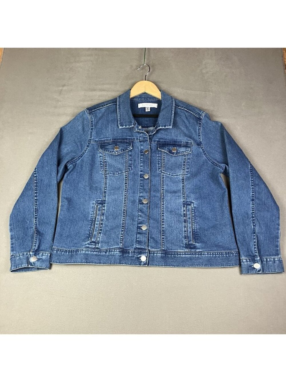 Croft & Barrow Women’s Size XL Denim Jean Shirt Jacket Blue Button Front Stretch